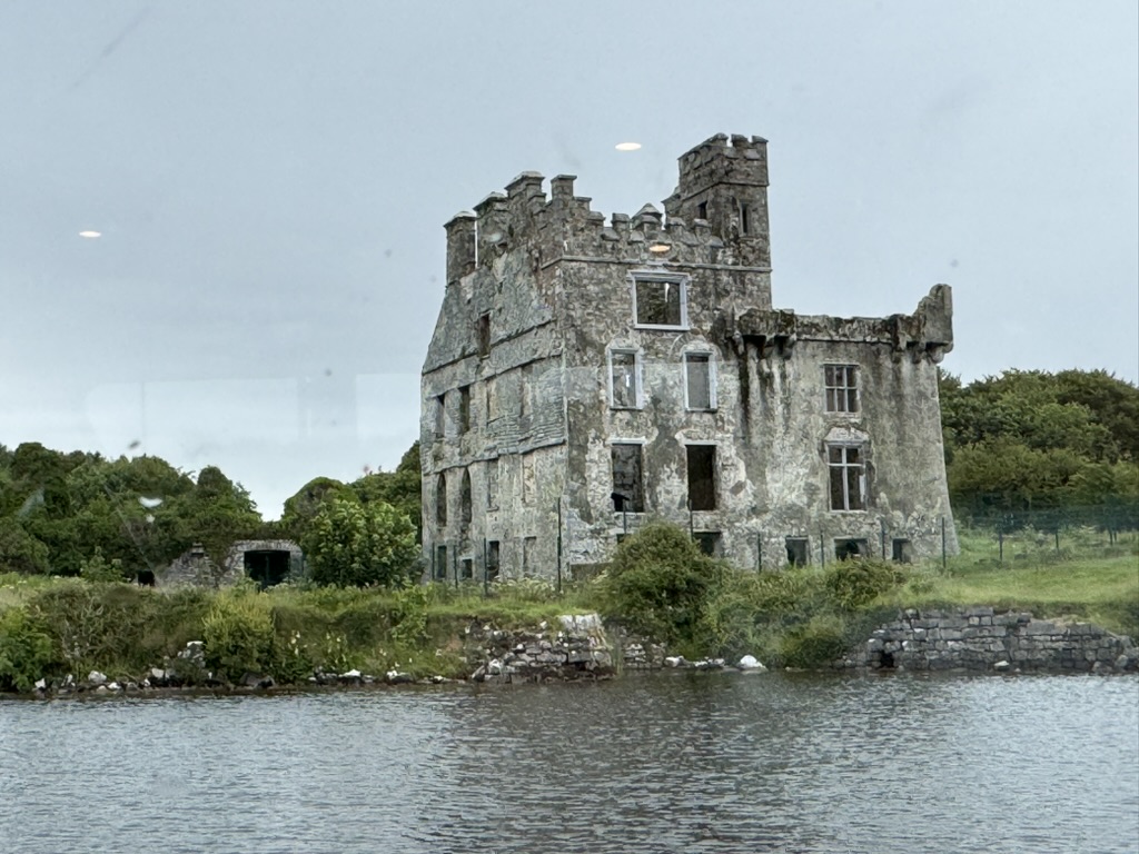 Menlo Castle